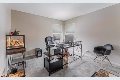 408 Fountain Avenue, Elgin, IL 60124 - Photo 24