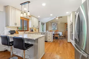 670 Kruk St, Lemont, IL 60439 - Photo 4