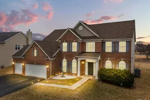 329 Chick Evans St, Bolingbrook, IL 60490 - Photo 4