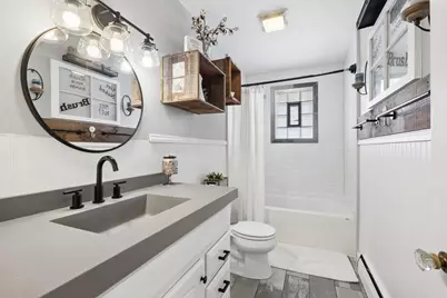 635 N Elm Street, Herscher, IL 60941 - Photo 14