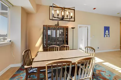 230 W Division Street #1405, Chicago, IL 60610 - Photo 12