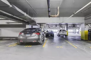 230 W Division St, Chicago, IL 60610 - Photo 20