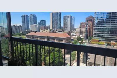 33 W Delaware Place #15H, Chicago, IL 60610 - Photo 10
