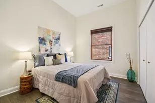 2240 W North Ave, Chicago, IL 60647 - Photo 14