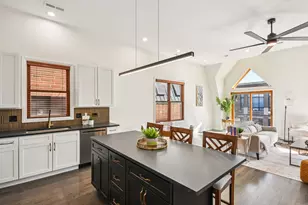 2240 W North Ave, Chicago, IL 60647 - Photo 8