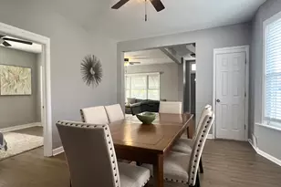 7113 Clarendon Hills Rd, Darien, IL 60561 - Photo 10