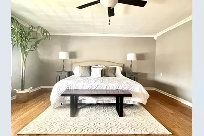 7113 Clarendon Hills Road, Darien, IL 60561 - Photo 32