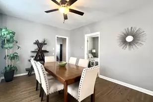 7113 Clarendon Hills Rd, Darien, IL 60561 - Photo 8