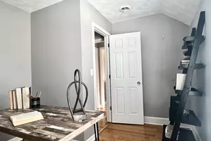 7113 Clarendon Hills Rd, Darien, IL 60561 - Photo 26