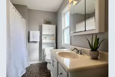 7113 Clarendon Hills Road, Darien, IL 60561 - Photo 18