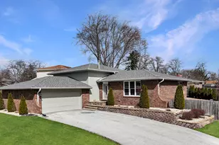 2938 E Shagbark Trail, Crete, IL 60417 - Photo 1