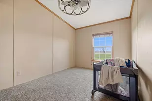 6009 Park Rd, Clifton, IL 61727 - Photo 16