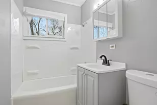 245 Blackhawk Dr, Park Forest, IL 60466 - Photo 14