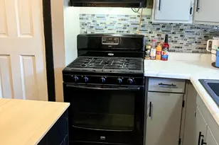 910 Main St, Savanna, IL 61074 - Photo 8