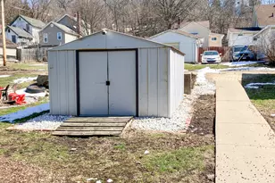 910 Main St, Savanna, IL 61074 - Photo 24