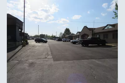 1715 Division Street #7G, Morris, IL 60450 - Photo 18