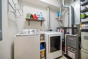 10225 Mulberry Ln, Bridgeview, IL 60455 - Photo 16