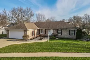 214 Greenbriar Ln, Bourbonnais, IL 60914 - Photo 1