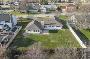 214 Greenbriar Ln, Bourbonnais, IL 60914 - Photo 42