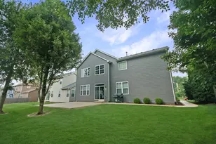 705 Wilmore Dr, Oswego, IL 60543 - Photo 42