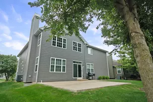 705 Wilmore Dr, Oswego, IL 60543 - Photo 44