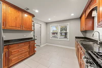 2852 Scott Street, Franklin Park, IL 60131 - Photo 12