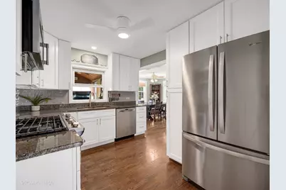 182 E Hale Street, Elmhurst, IL 60126 - Photo 12