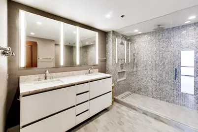 100 E Huron Street #3505, Chicago, IL 60611 - Photo 14