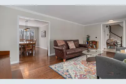 26982 W Lakeview Drive S, Lake Barrington, IL 60084 - Photo 8