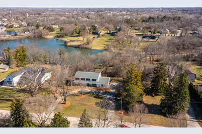 26982 W Lakeview Drive S, Lake Barrington, IL 60084 - Photo 36