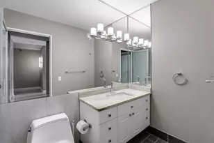 512 N McClurg Ct, Chicago, IL 60611 - Photo 4