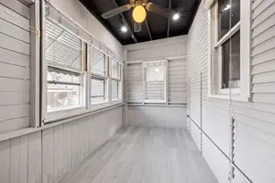 3915 N Seeley Ave, Chicago, IL 60618 - Photo 20