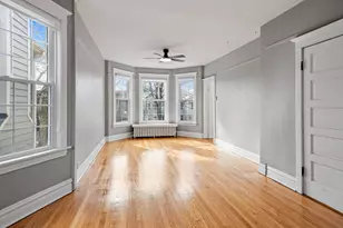 3915 N Seeley Ave, Chicago, IL 60618 - Photo 4