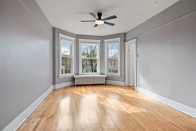 3915 N Seeley Avenue #2, Chicago, IL 60618 - Photo 6