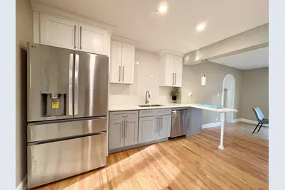 215 S Forest Avenue, Palatine, IL 60074 - Photo 8