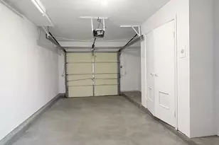 5522 W Celebrity Cir, Hanover Park, IL 60133 - Photo 24