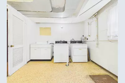 9275 Clancy Drive, Des Plaines, IL 60016 - Photo 28