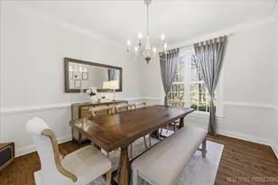 1601 King Edward Ave, Saint Charles, IL 60174 - Photo 8