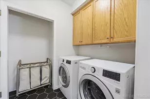 1601 King Edward Ave, Saint Charles, IL 60174 - Photo 18