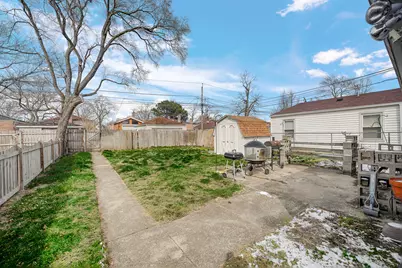 474 W 126th Street, Chicago, IL 60628 - Photo 18