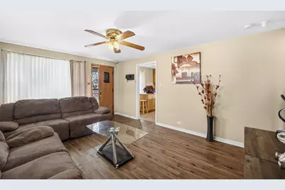 474 W 126th Street, Chicago, IL 60628 - Photo 6