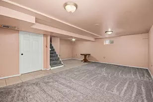 355 Iris Ln, Chicago Heights, IL 60411 - Photo 34