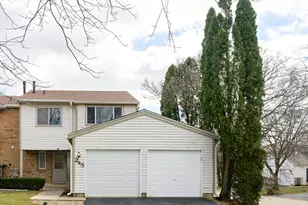 245 Porter Ln, Bolingbrook, IL 60440 - Photo 1