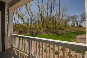 1175 Sonoma Ct, Pingree Grove, IL 60140 - Photo 4