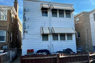 5552 N Major Ave, Chicago, IL 60630 - Photo 16