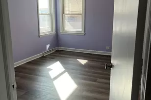 5552 N Major Ave, Chicago, IL 60630 - Photo 10