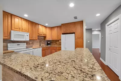 1105 N Mill Street #315, Naperville, IL 60563 - Photo 10