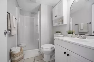 1020 Laesch Ave, Bloomington, IL 61704 - Photo 16