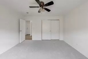 2501 W Bryn Mawr Ave, Chicago, IL 60659 - Photo 10