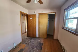 5711 S Mayfield Ave, Chicago, IL 60638 - Photo 6